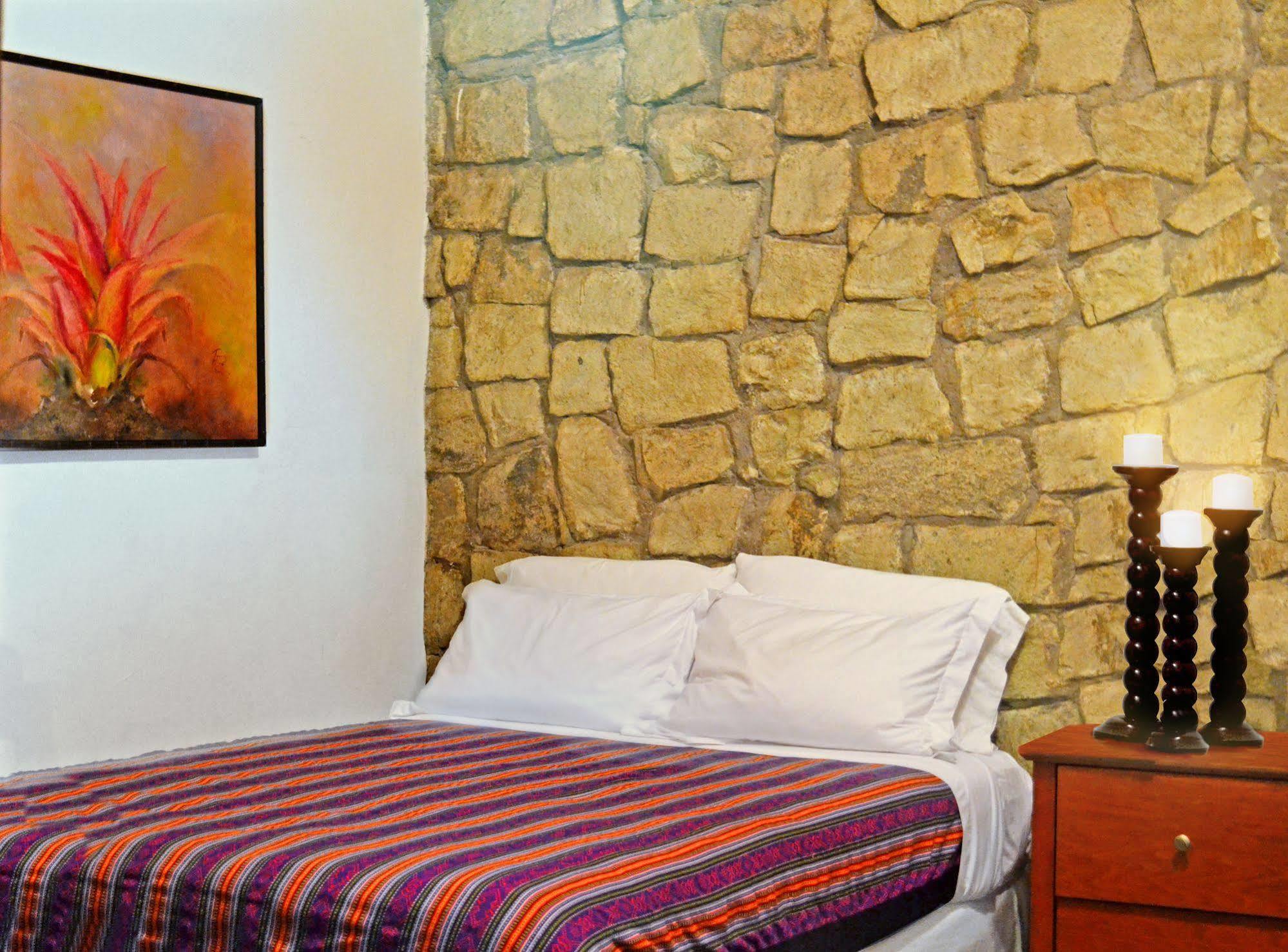 Bed and Breakfast La Casa Rosada Copan Ruinas Экстерьер фото